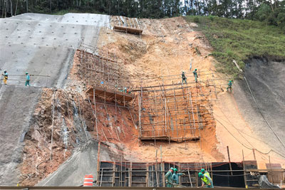 Contenção de Deslizamento de Terra