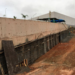 Execução de Cortinas Atirantadas